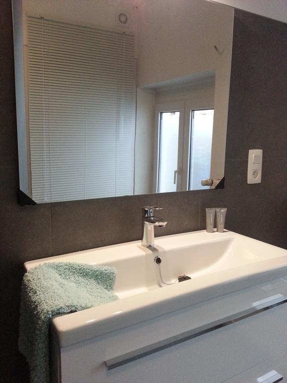Entre Deux Pays Apartments Спа Екстериор снимка